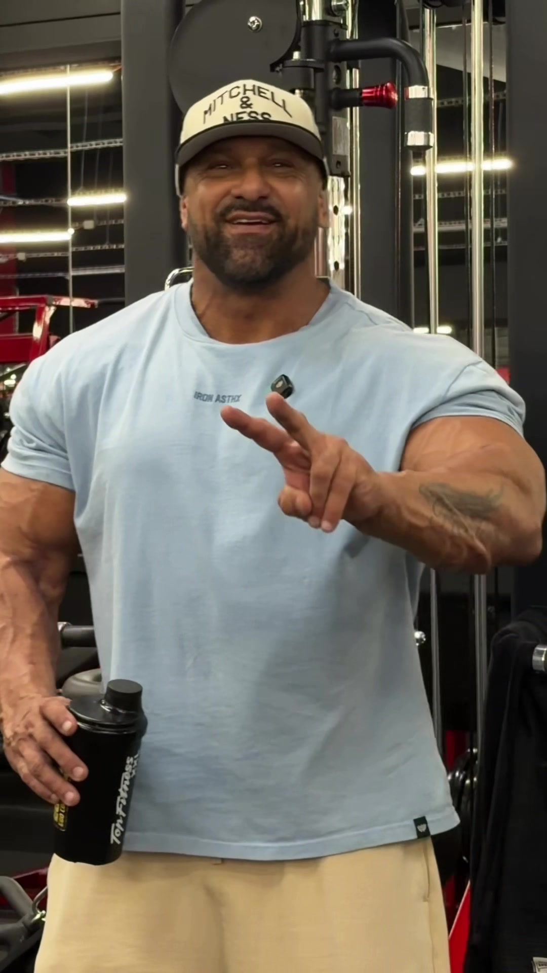 @Kuzel_Mr.Benchpress