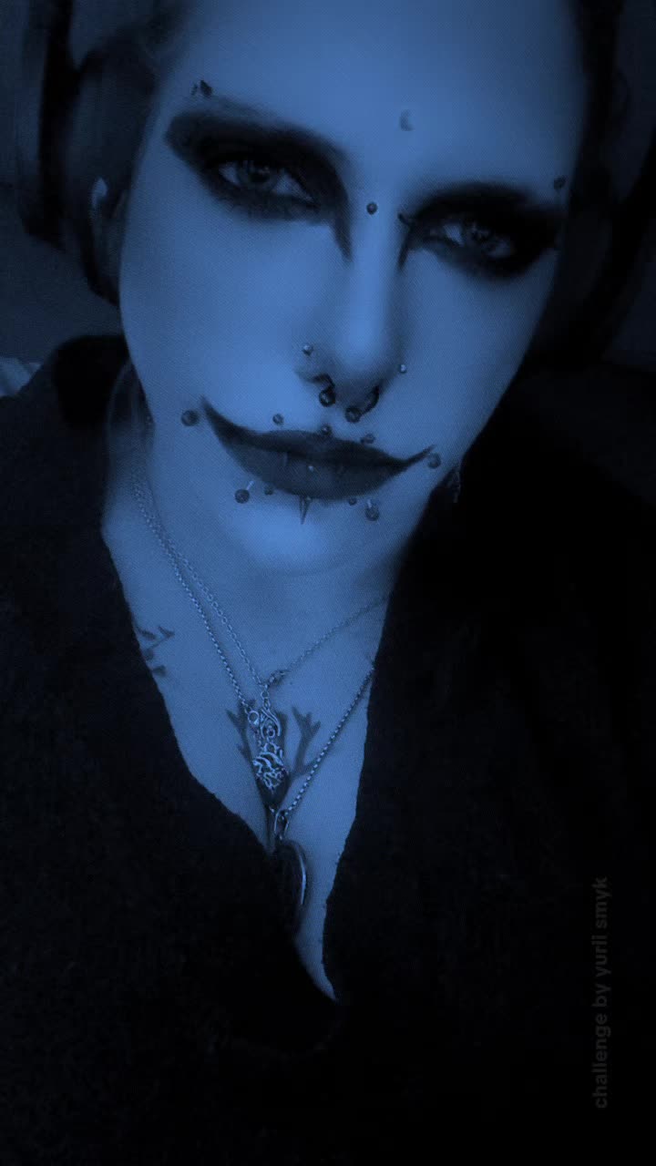 @⛧𝗚𝗼𝘁𝗵𝗶𝗰_𝗥𝗮𝘃𝗲𝗻⛧🐦⬛