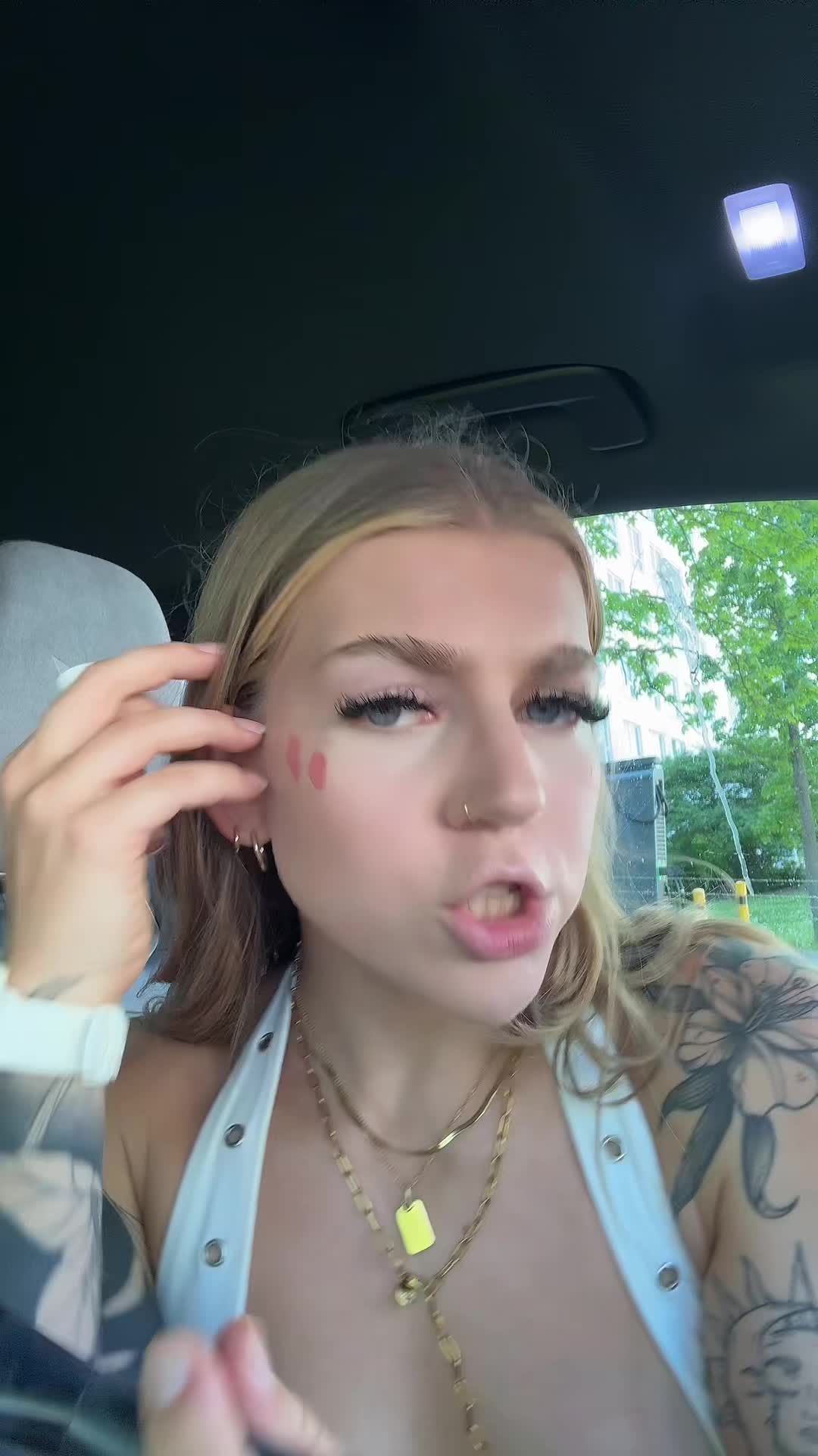 @Leah🍒