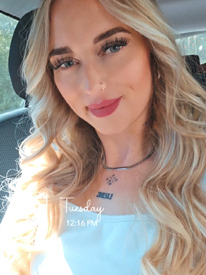 @Sabrina 🎀✨️
