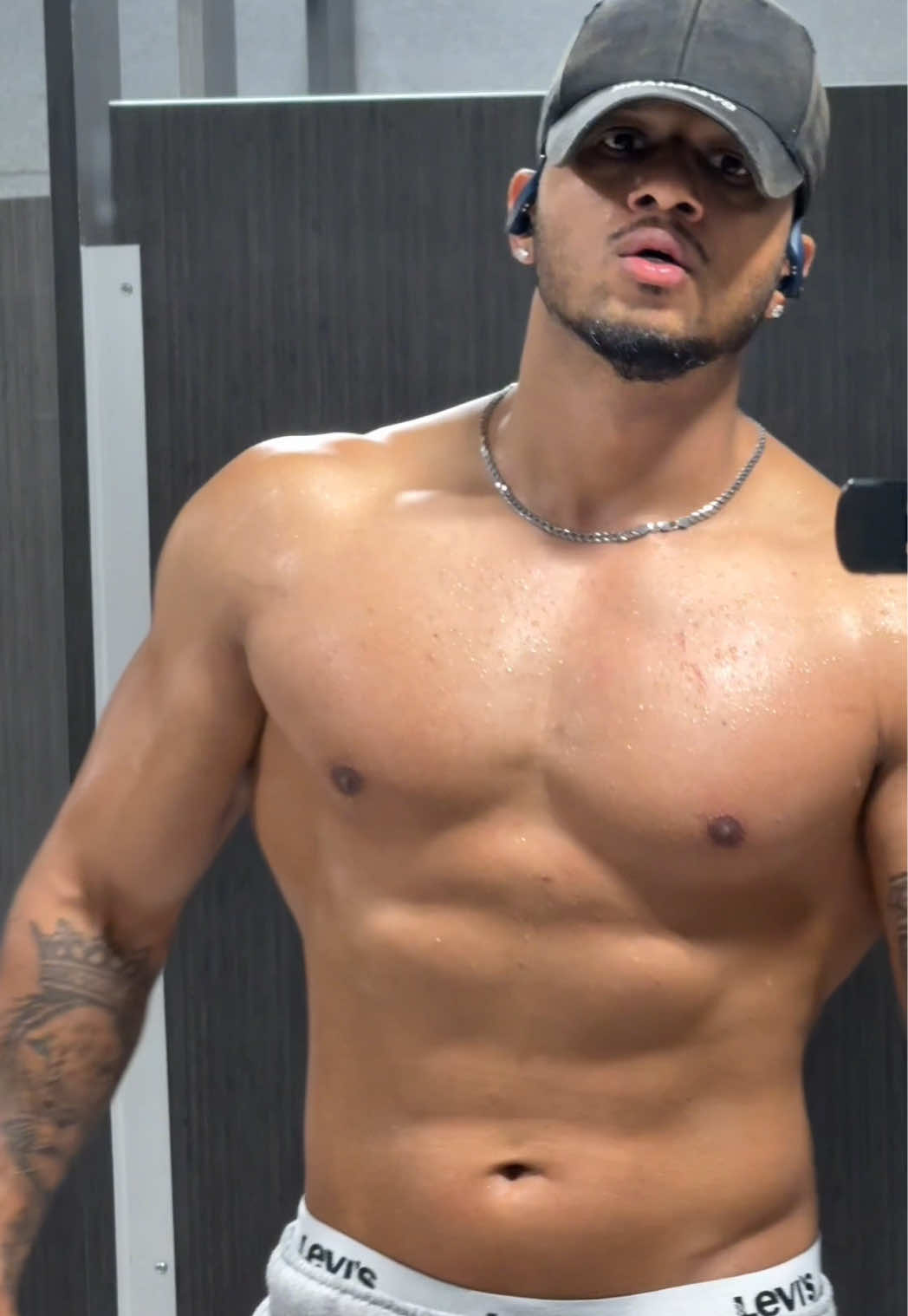 @itsxguri