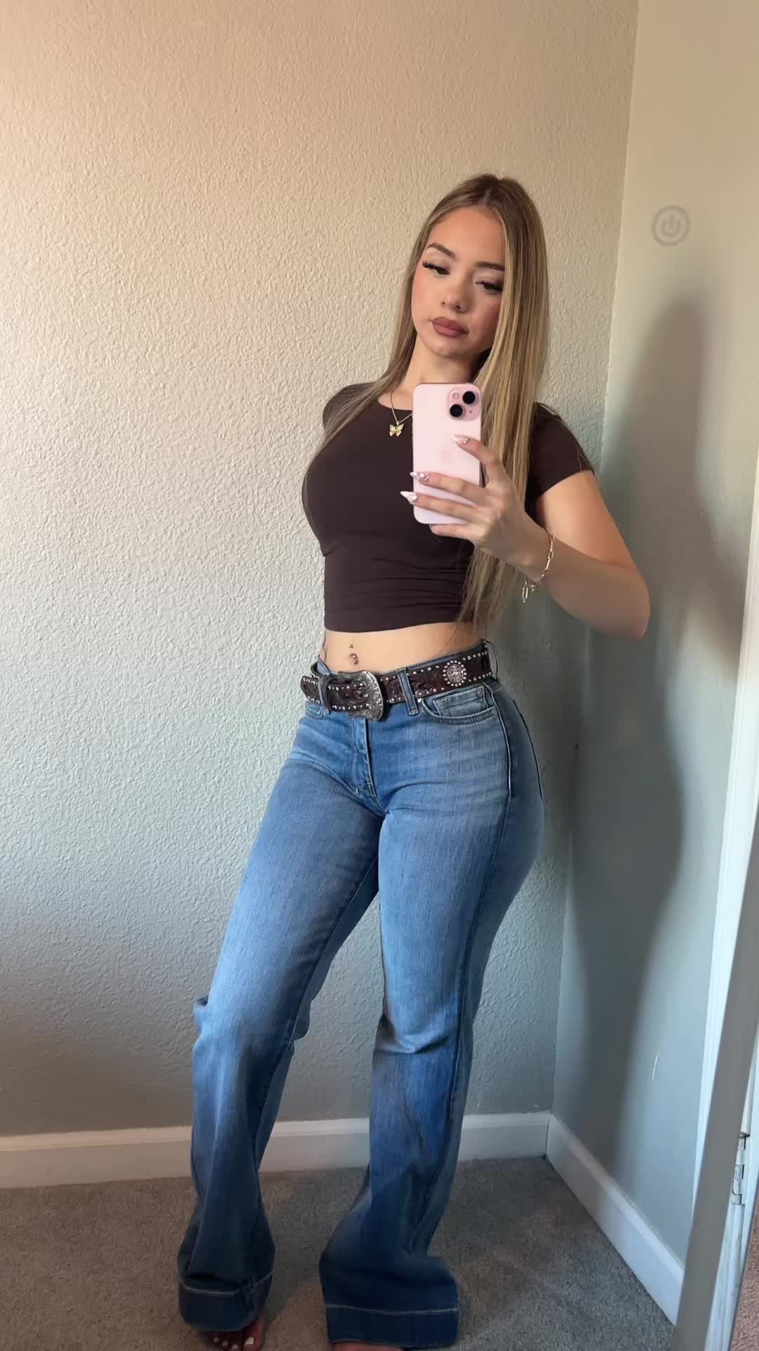 @𝑮 🎀