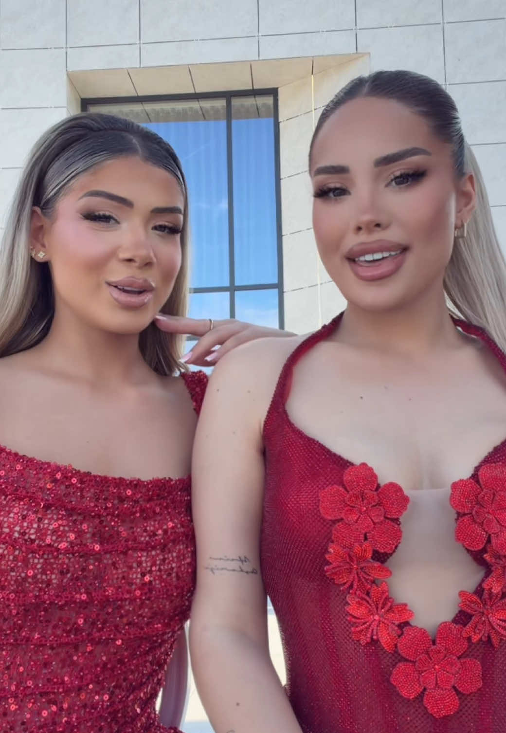 @erjonaasahitii