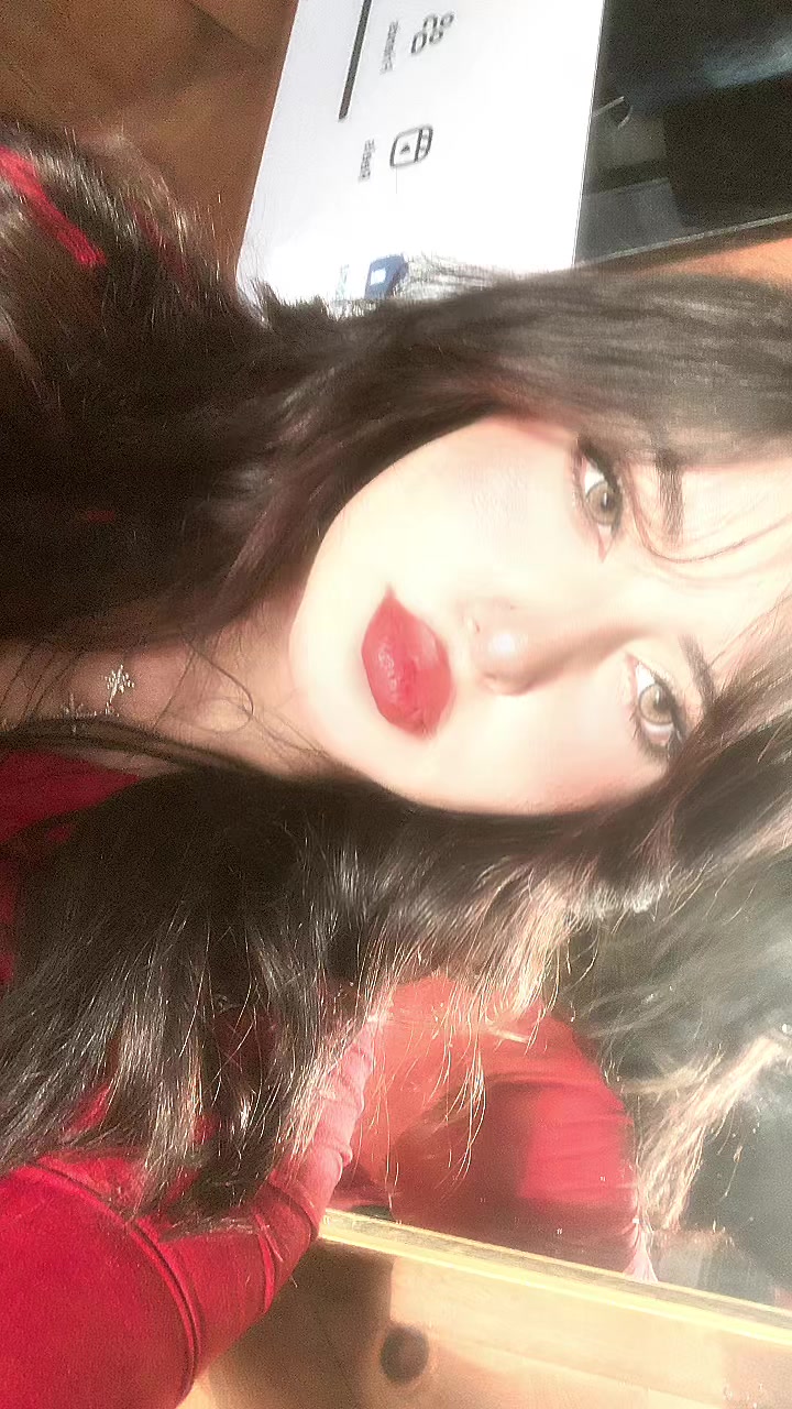 @Urmarceline0