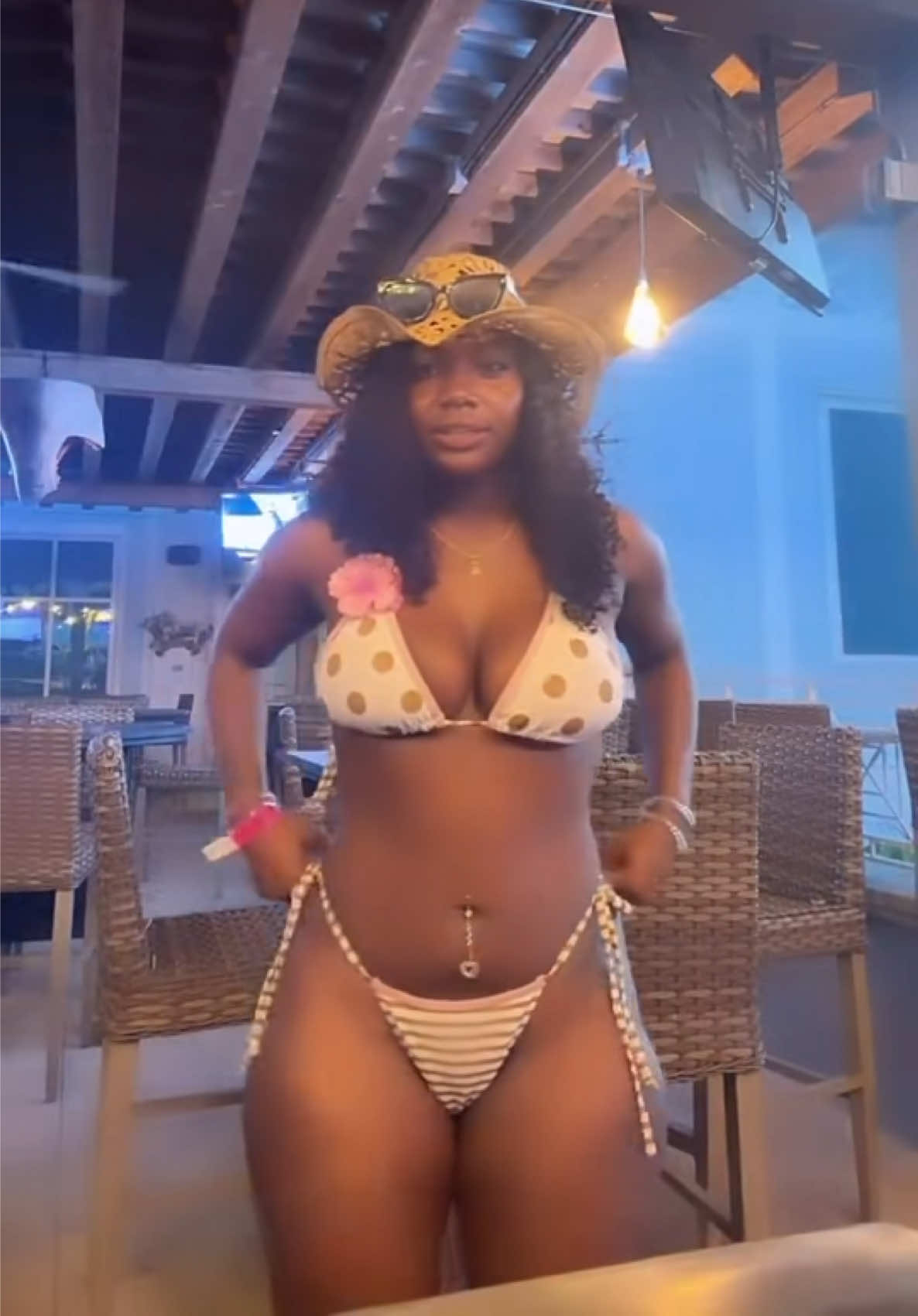 @Vanessa Olomide Fashion 🧜♀️