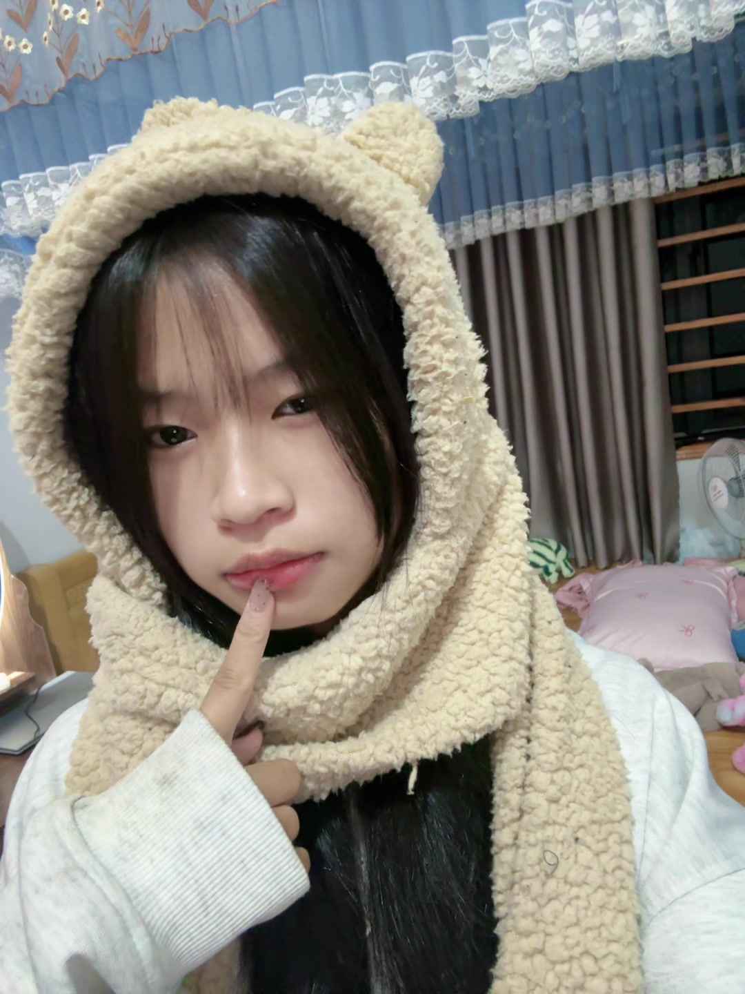 @Cận 2,011 độ