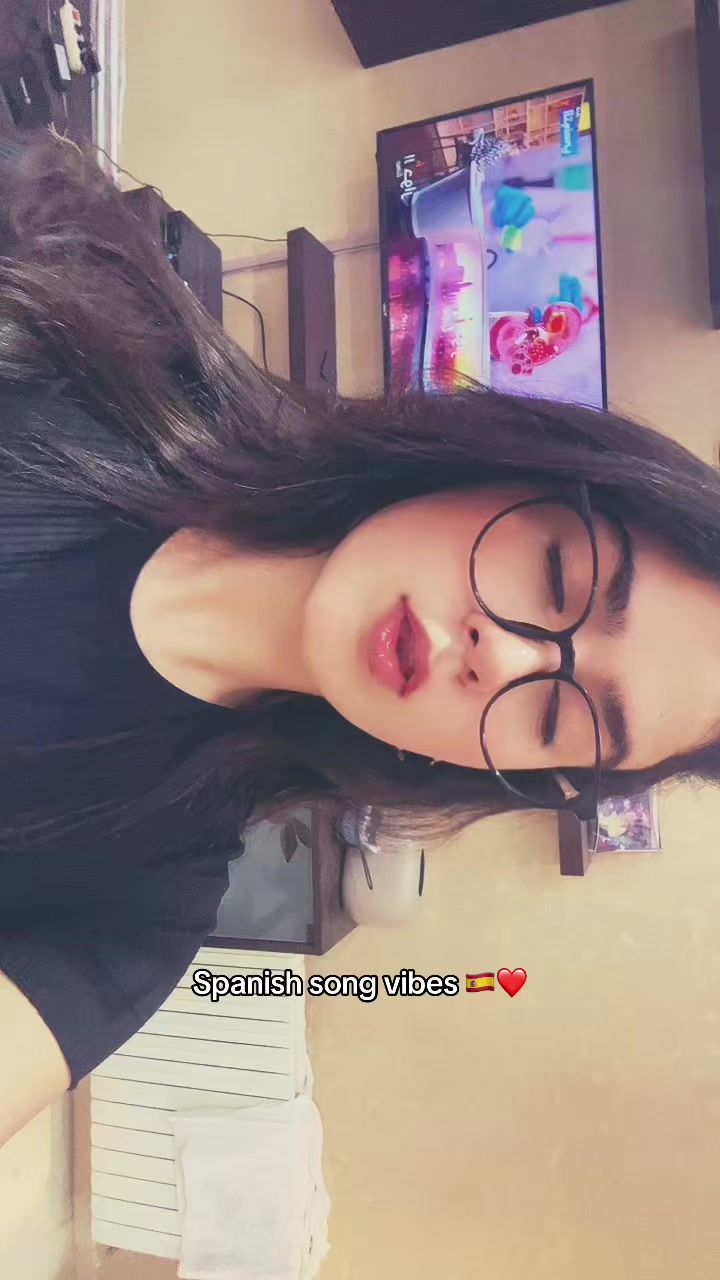 @Saroura 🌸