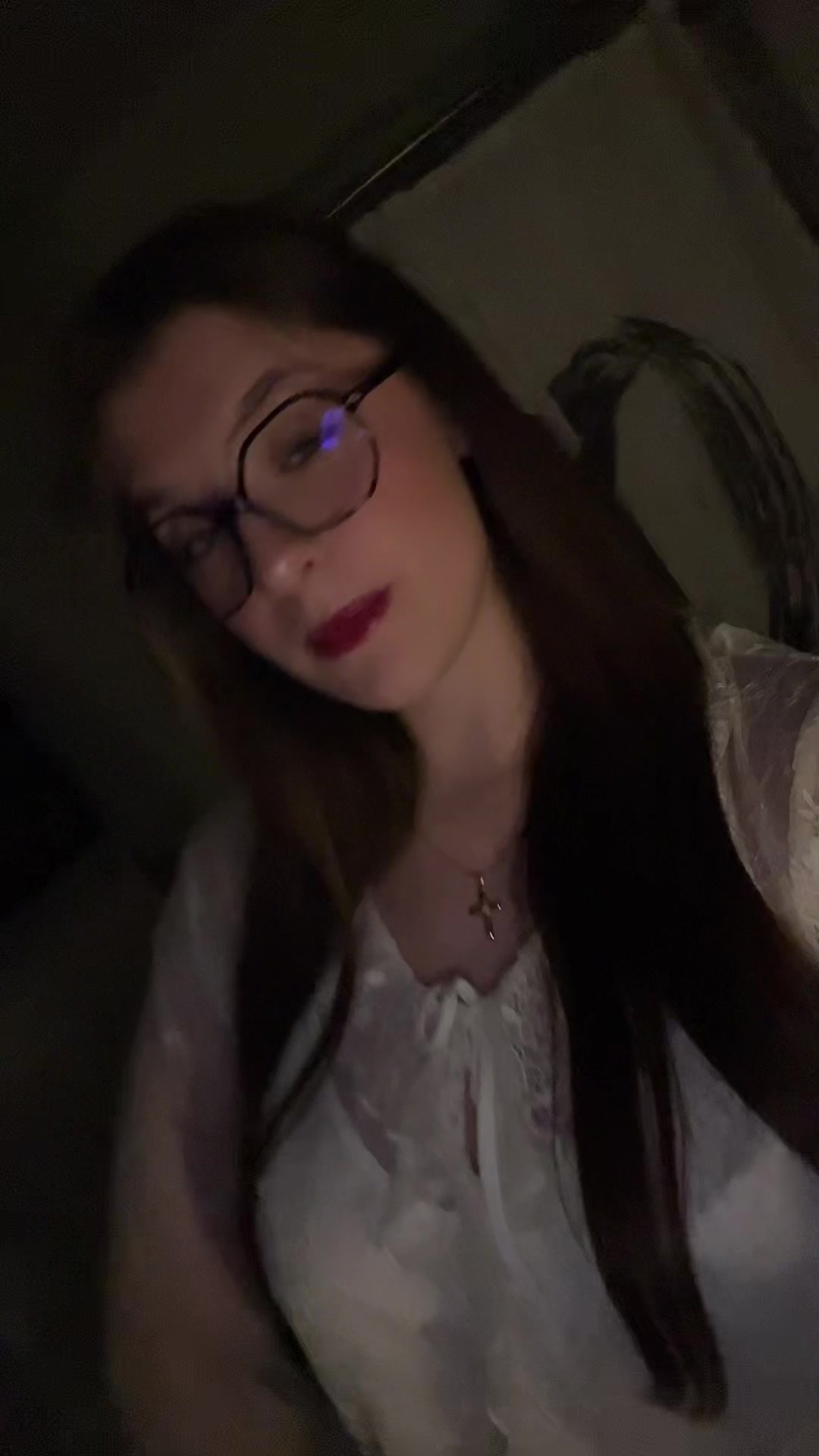 @Ava
