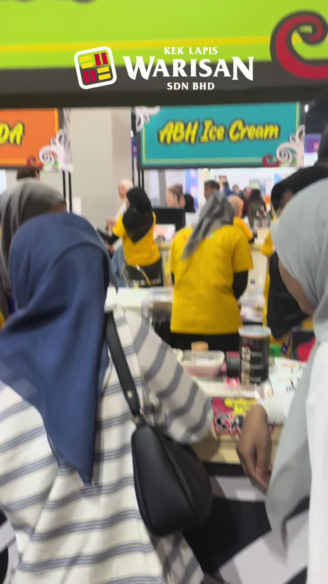 @Kek Lapis Warisan Sdn Bhd