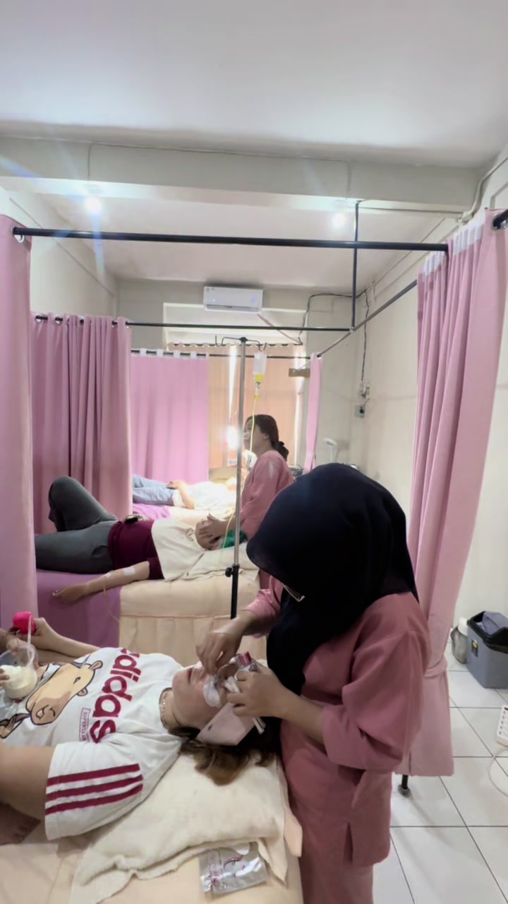 @Ayeshaa Beauty Care