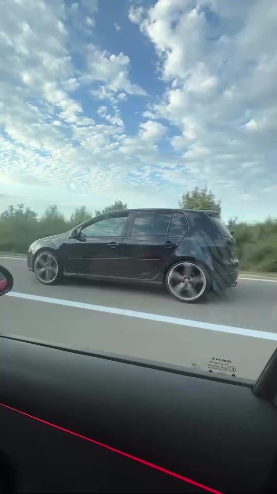 @Macić