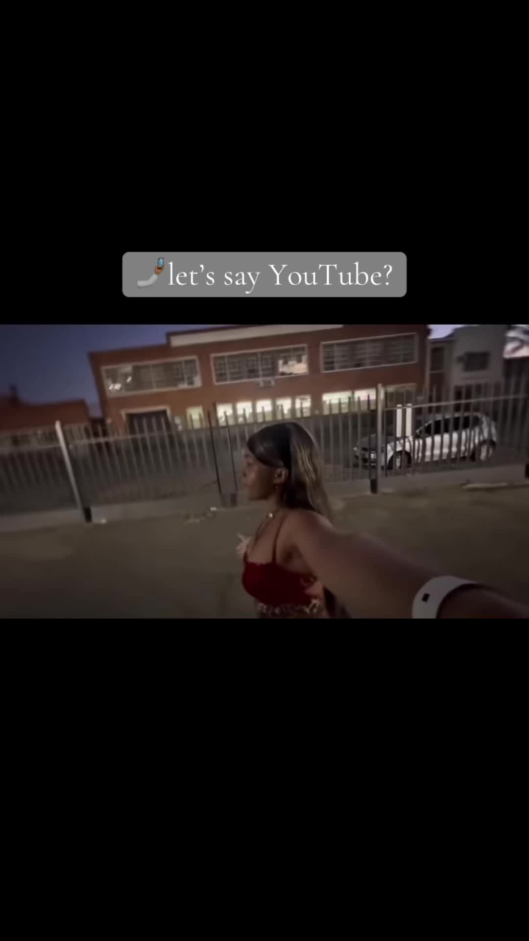 @E11e_._