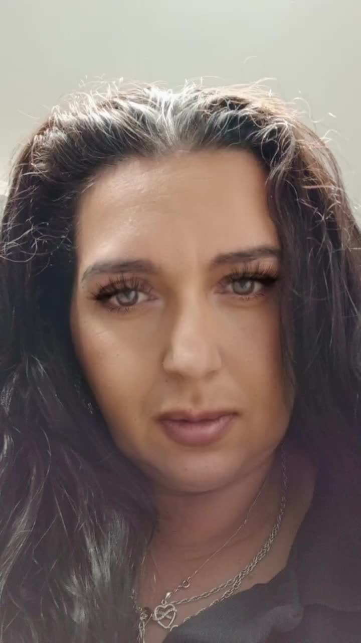 @Martina🙃😃🤪Hölá🥰