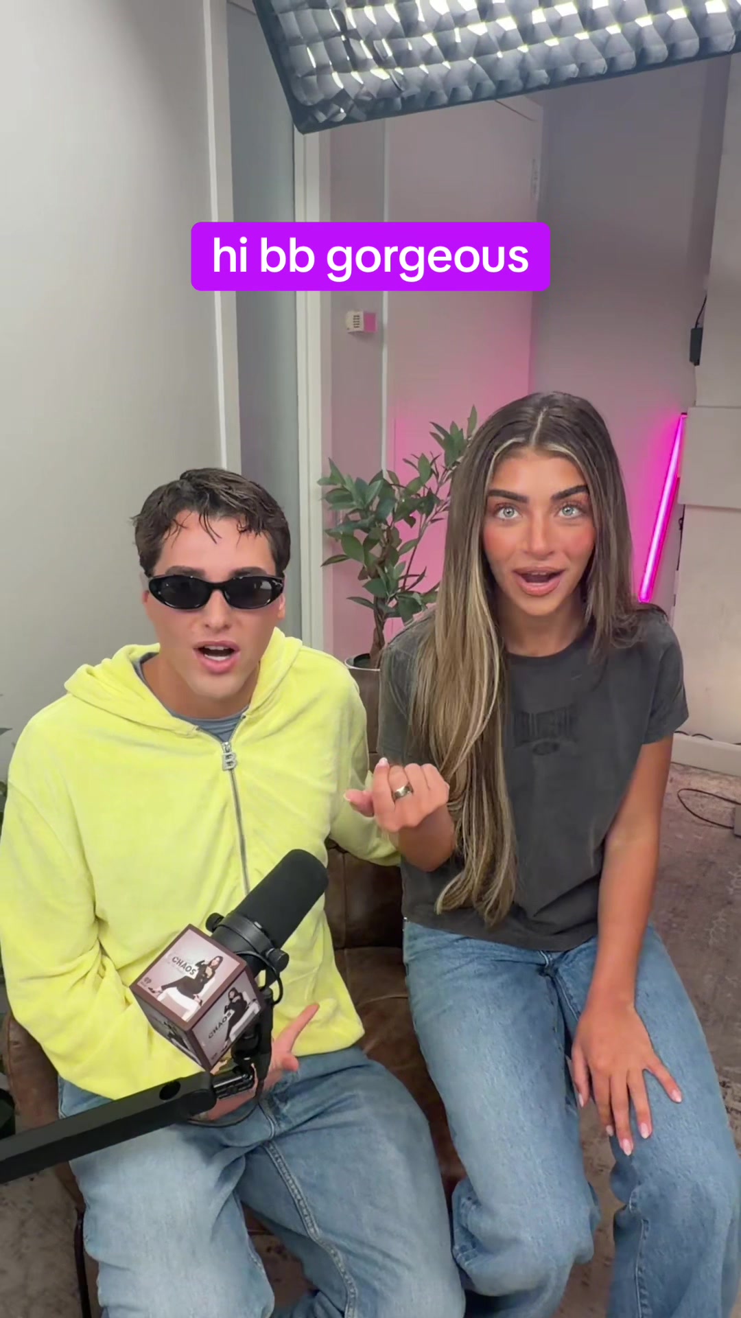 @casualchaoswithgia