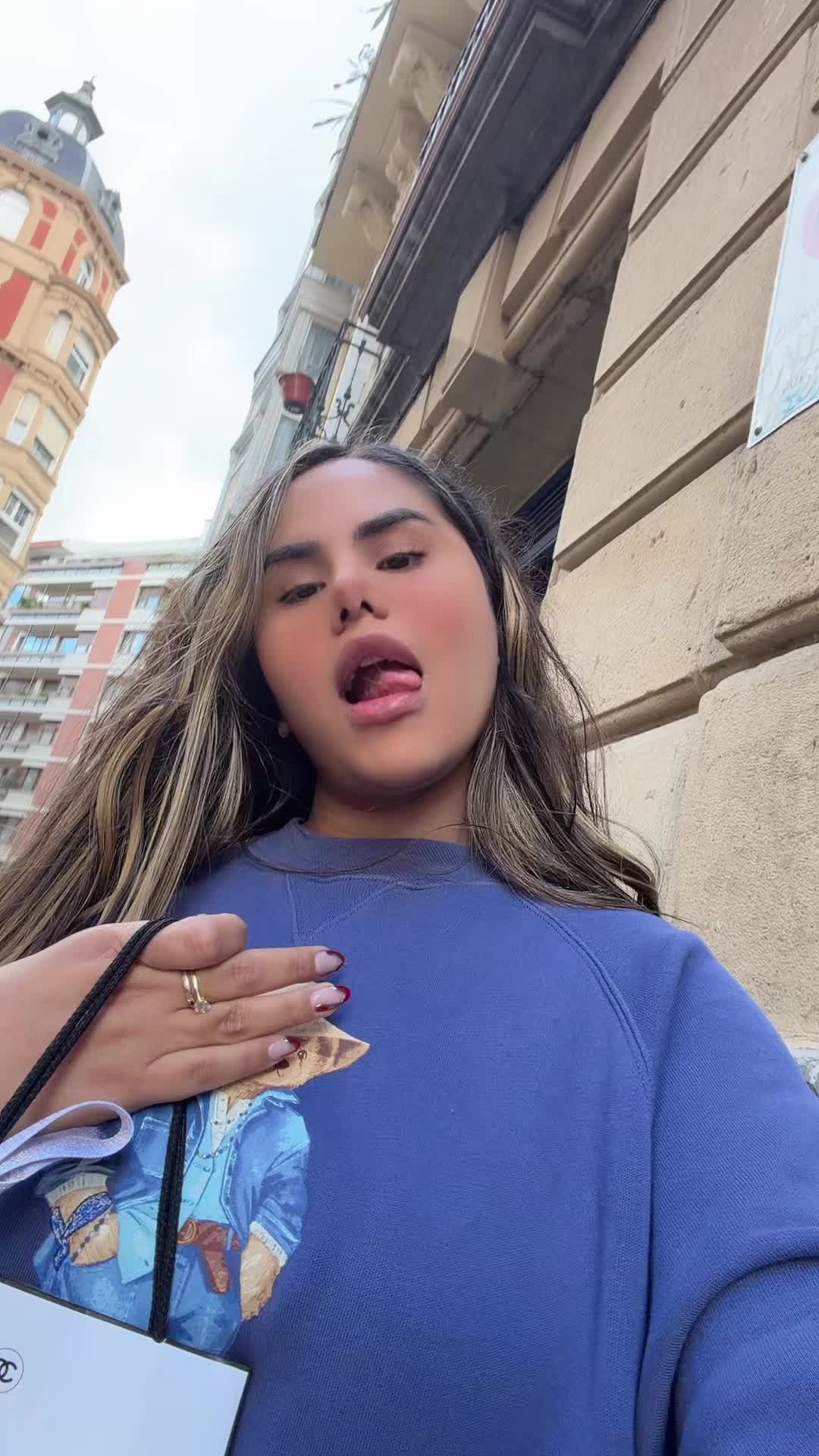 @🐻