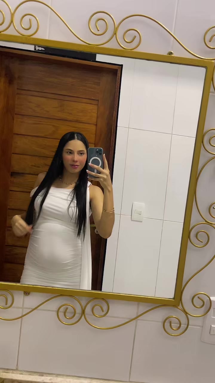 @May Alves