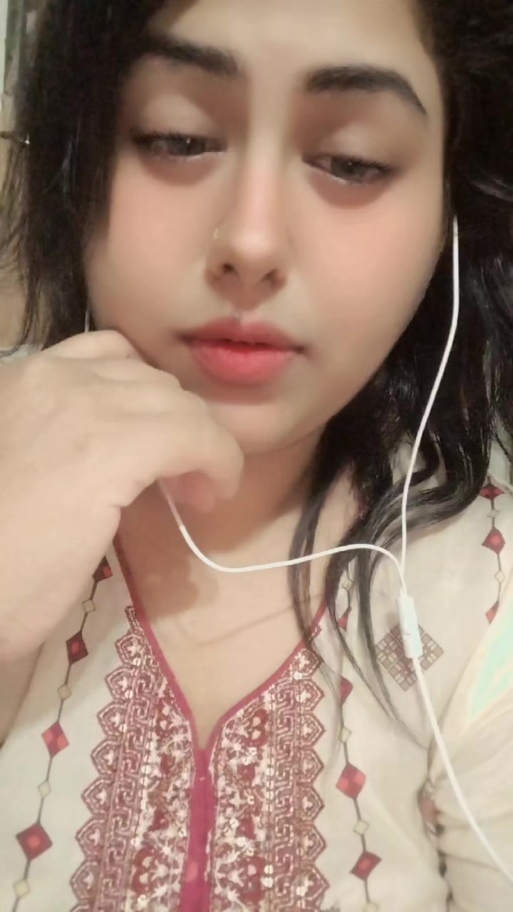 @ayesha qureshi