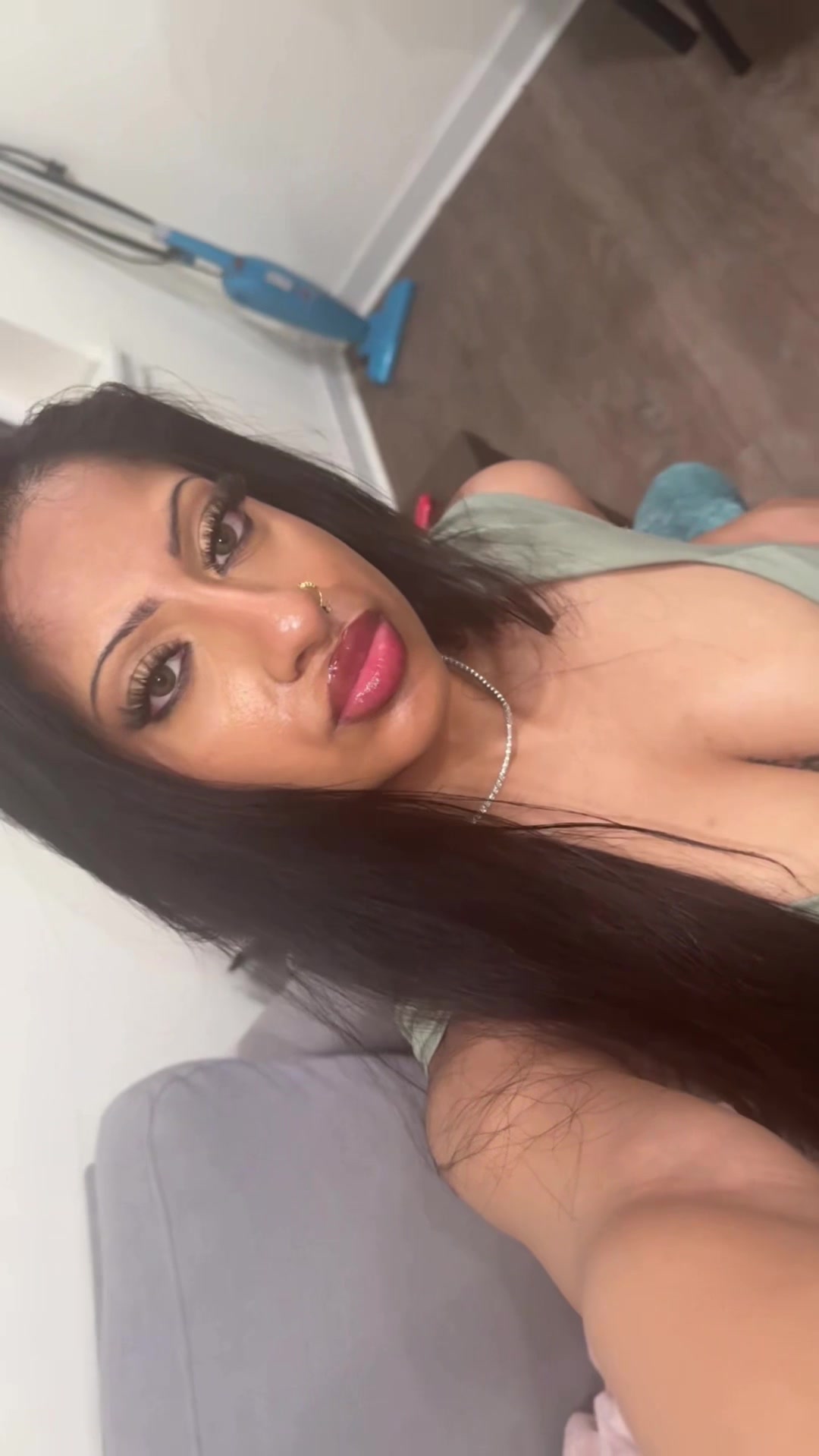 @😴