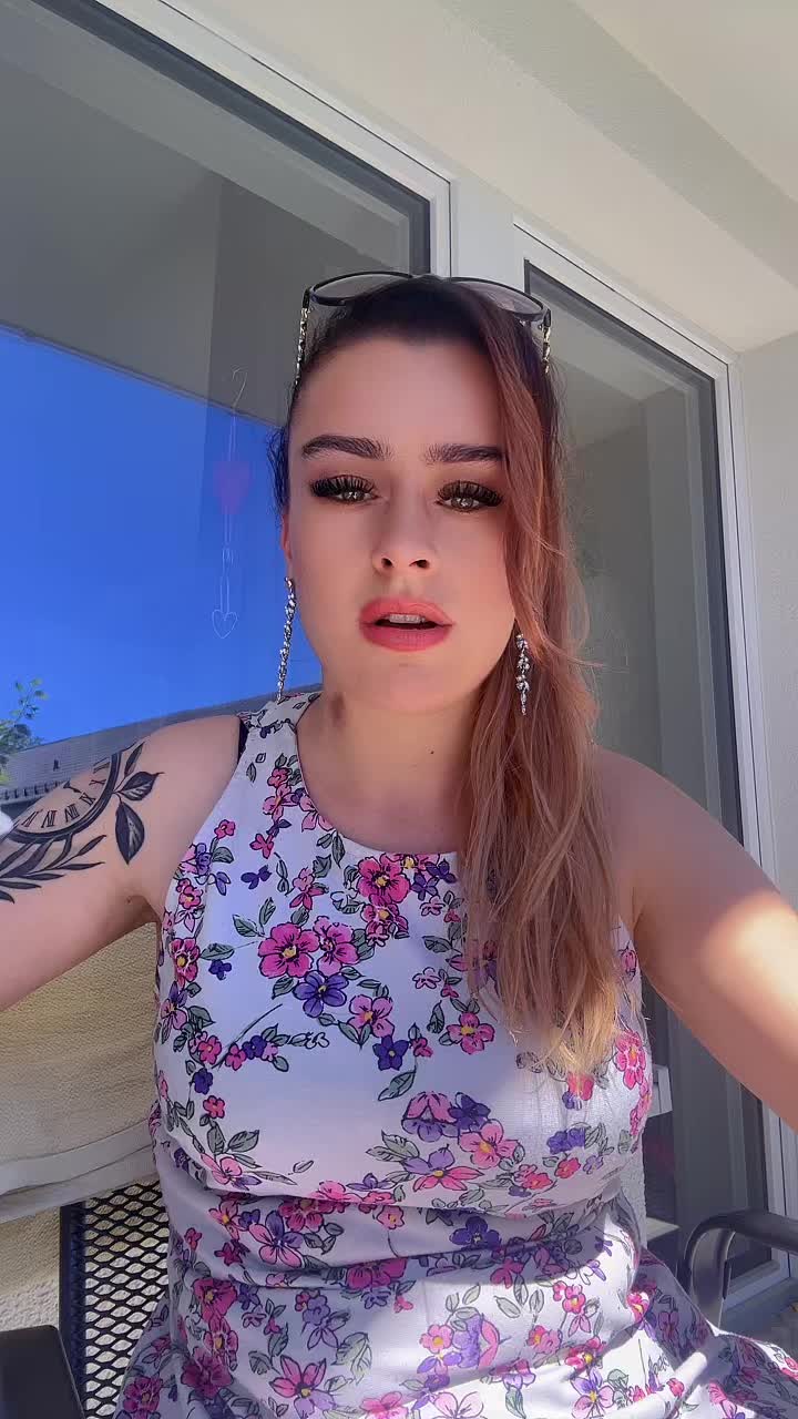 @Melly⚡️