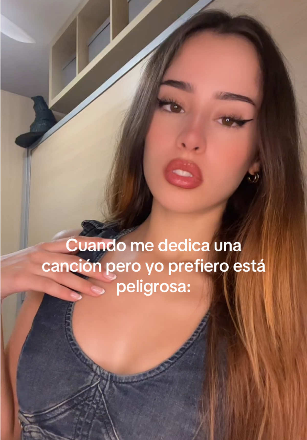 @Cris