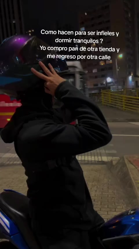 @Izquierdo