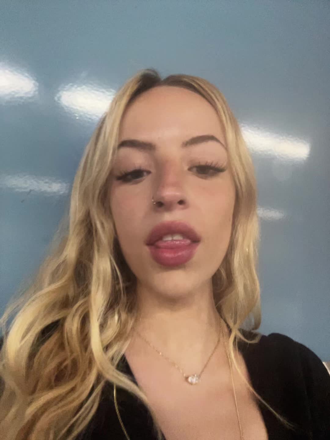 @ale🕸️