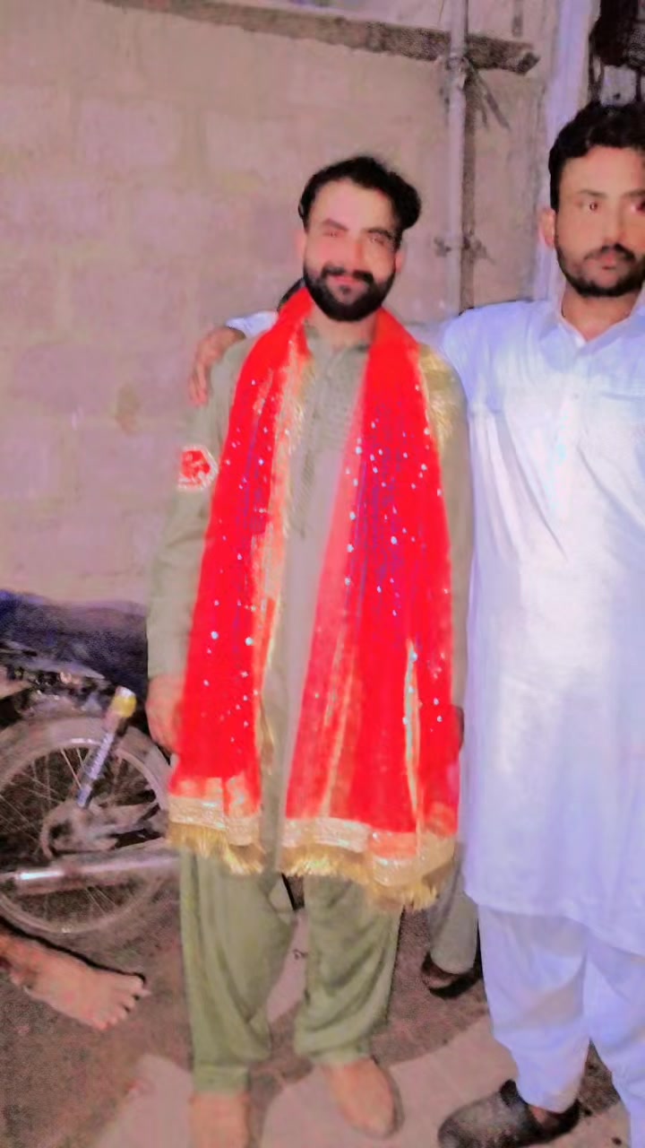 @Qureshi