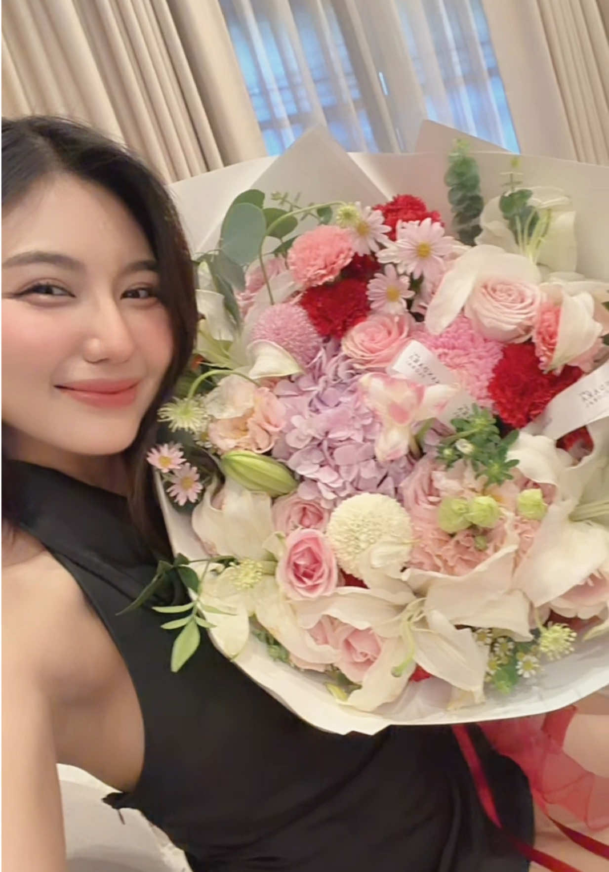 @May Myint Mo Official