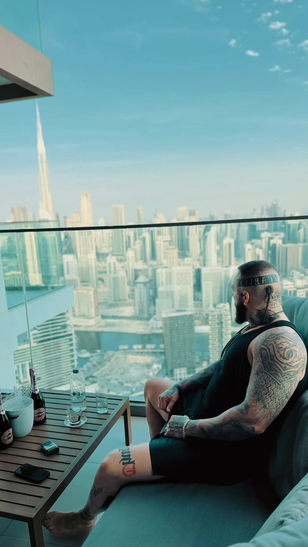 @Dar!us Vlădău ✅