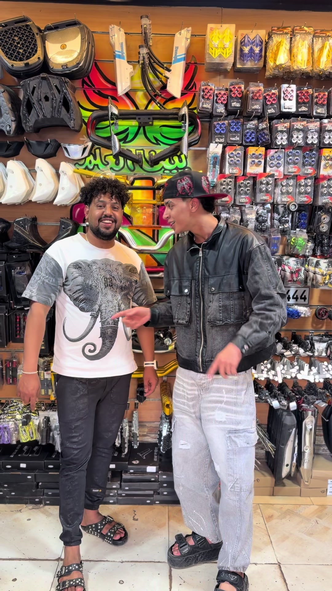 @بيفا علم الكماليات والفنش☝️❌🏍