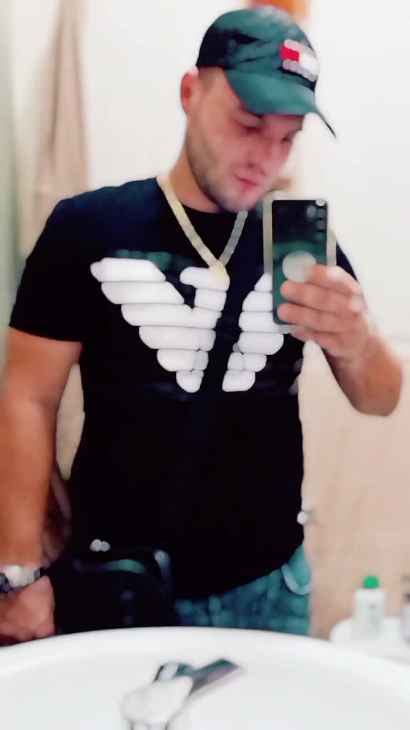 @Emanuele Iammarino