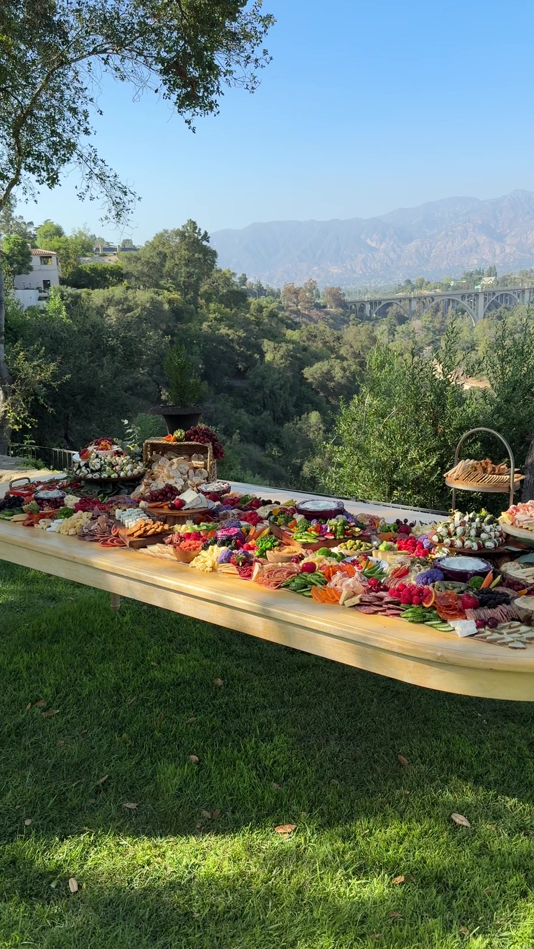 @Silverlake Socialite