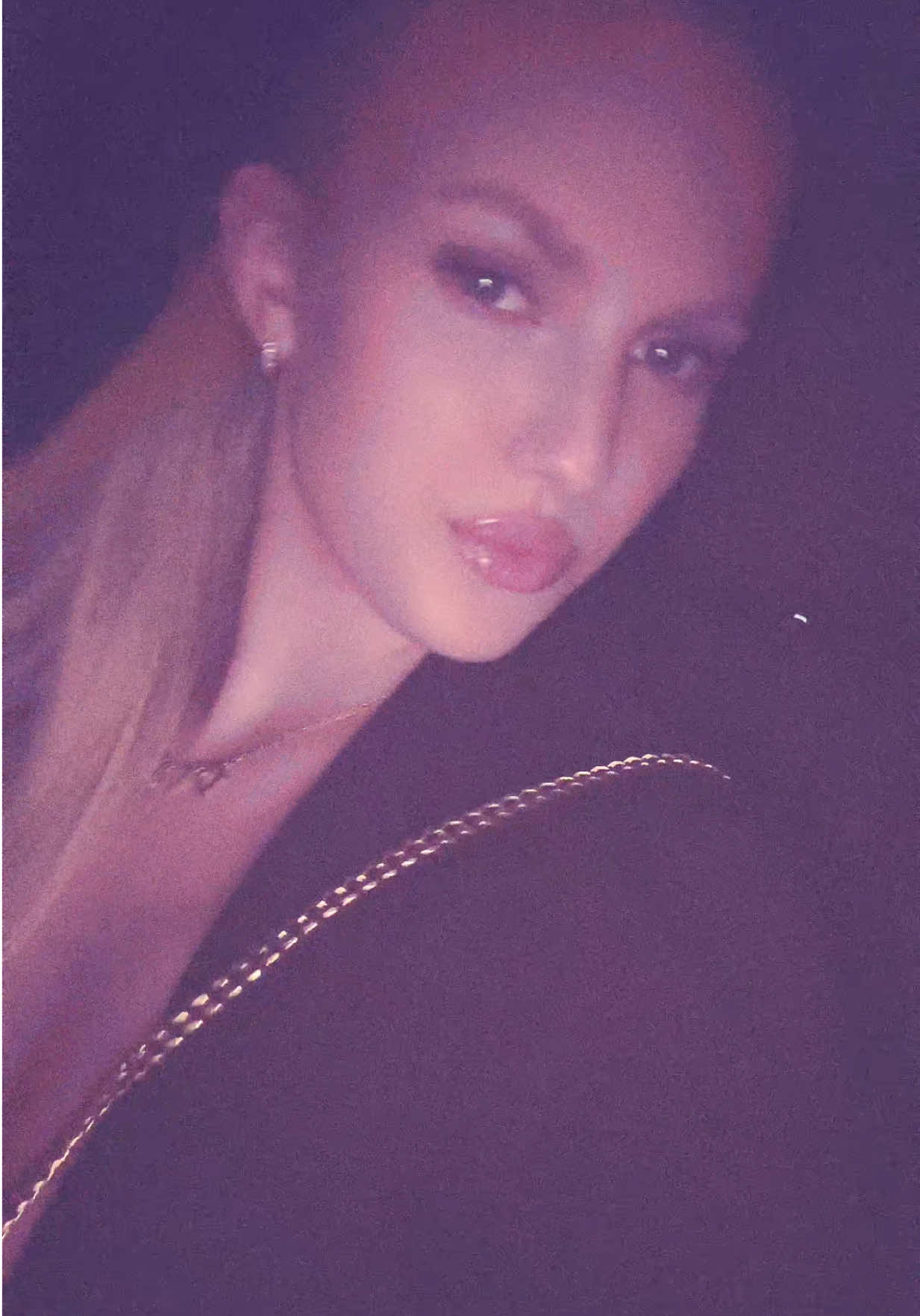 @itsvladameronenn
