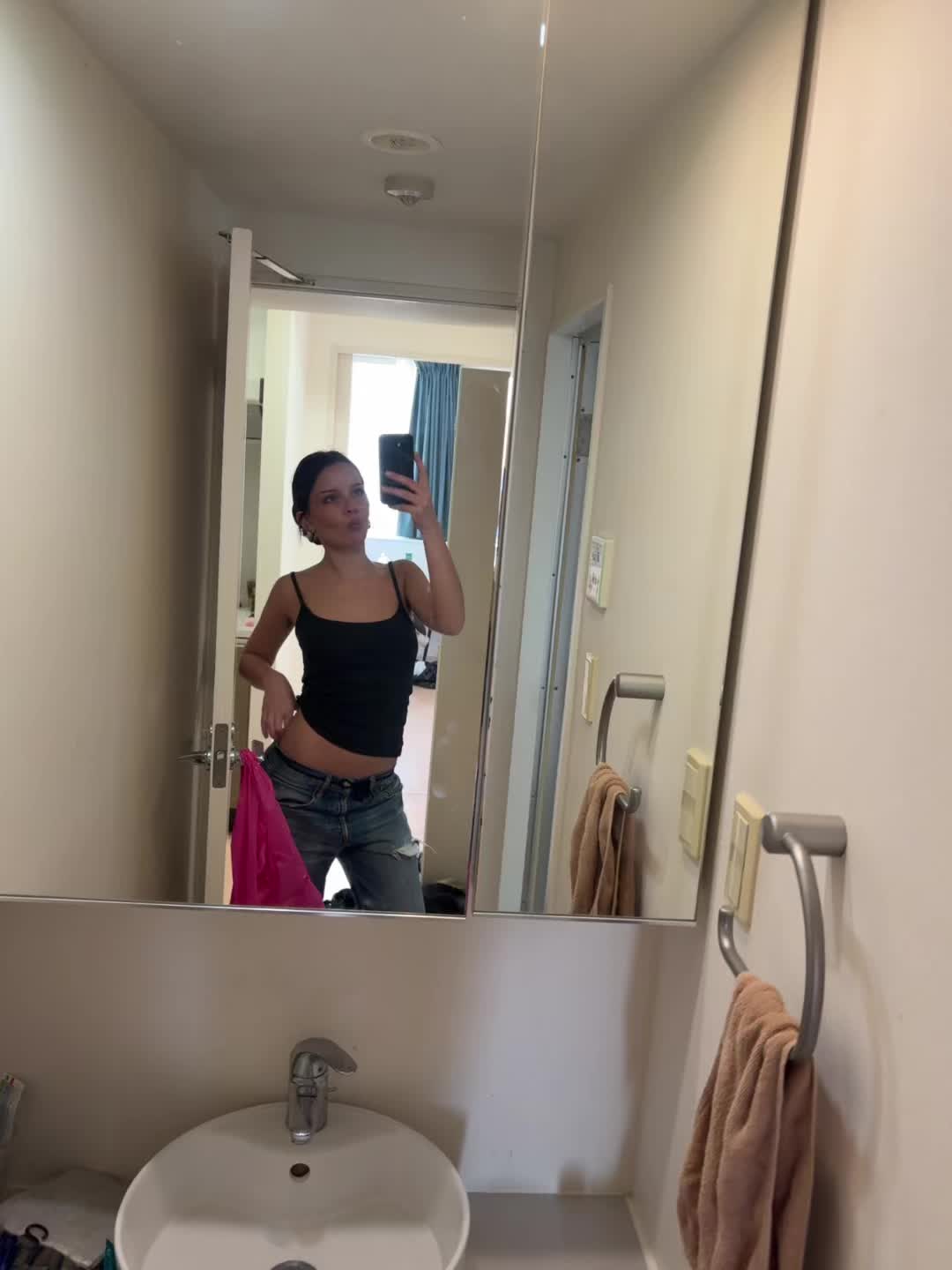 @angwylibra