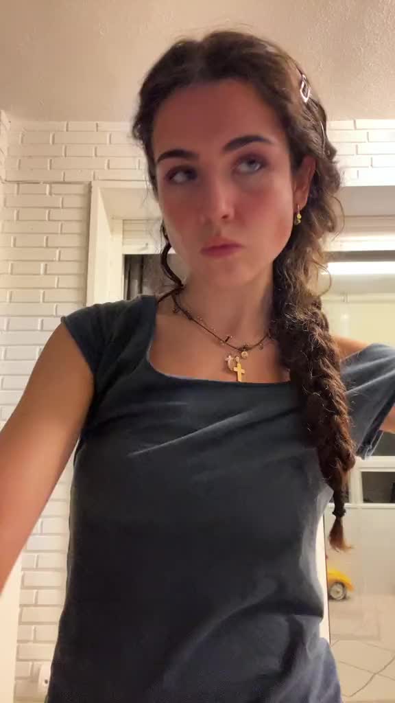@meeeerrchss