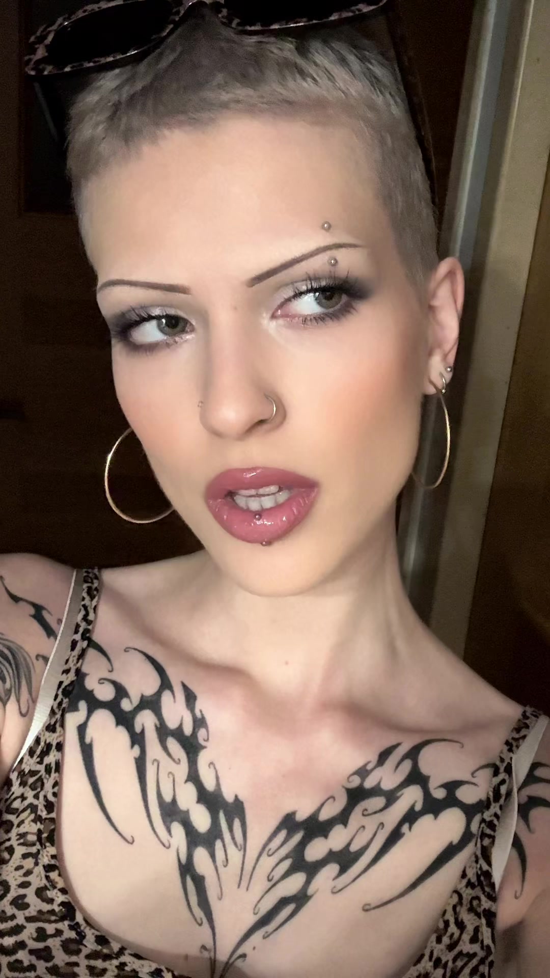 @alexiazehn