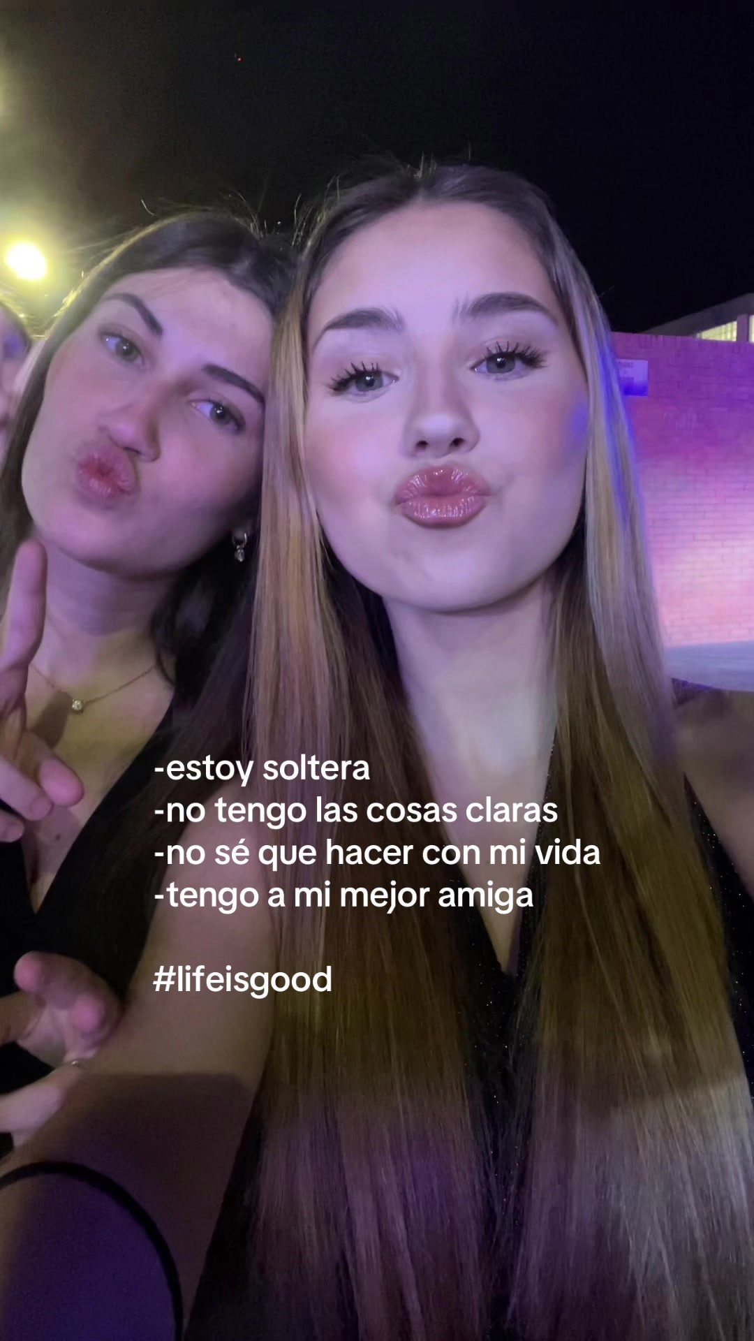 @MARTINA PERDOMO