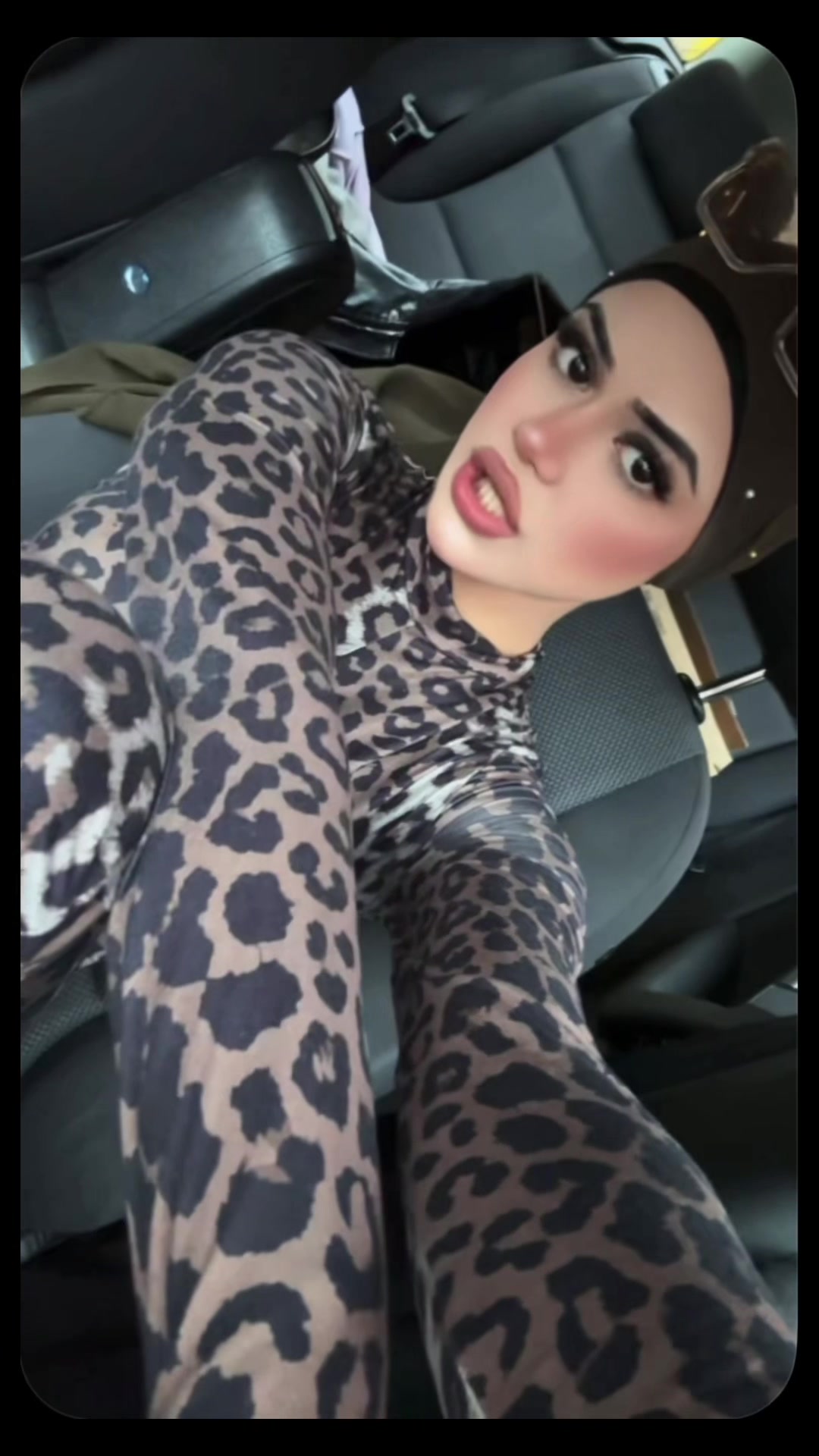 @Alinxa R🫶🏻