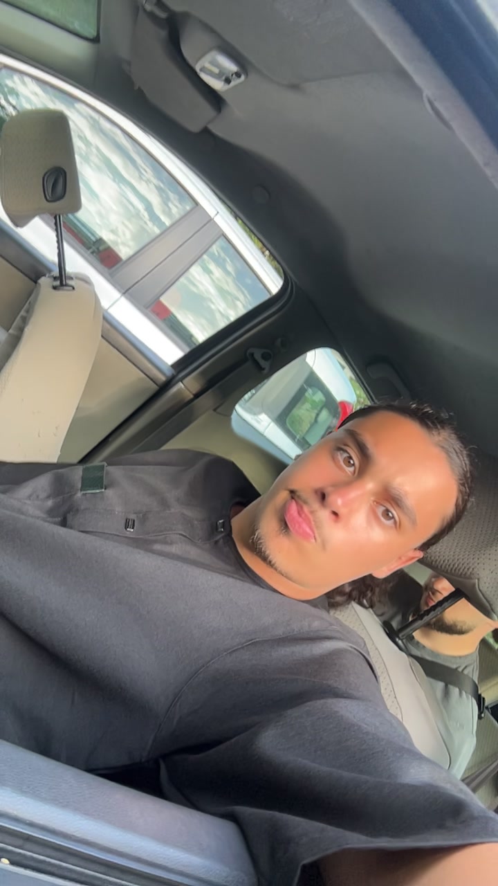 @7