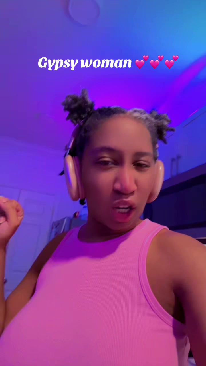 @lovelymika99