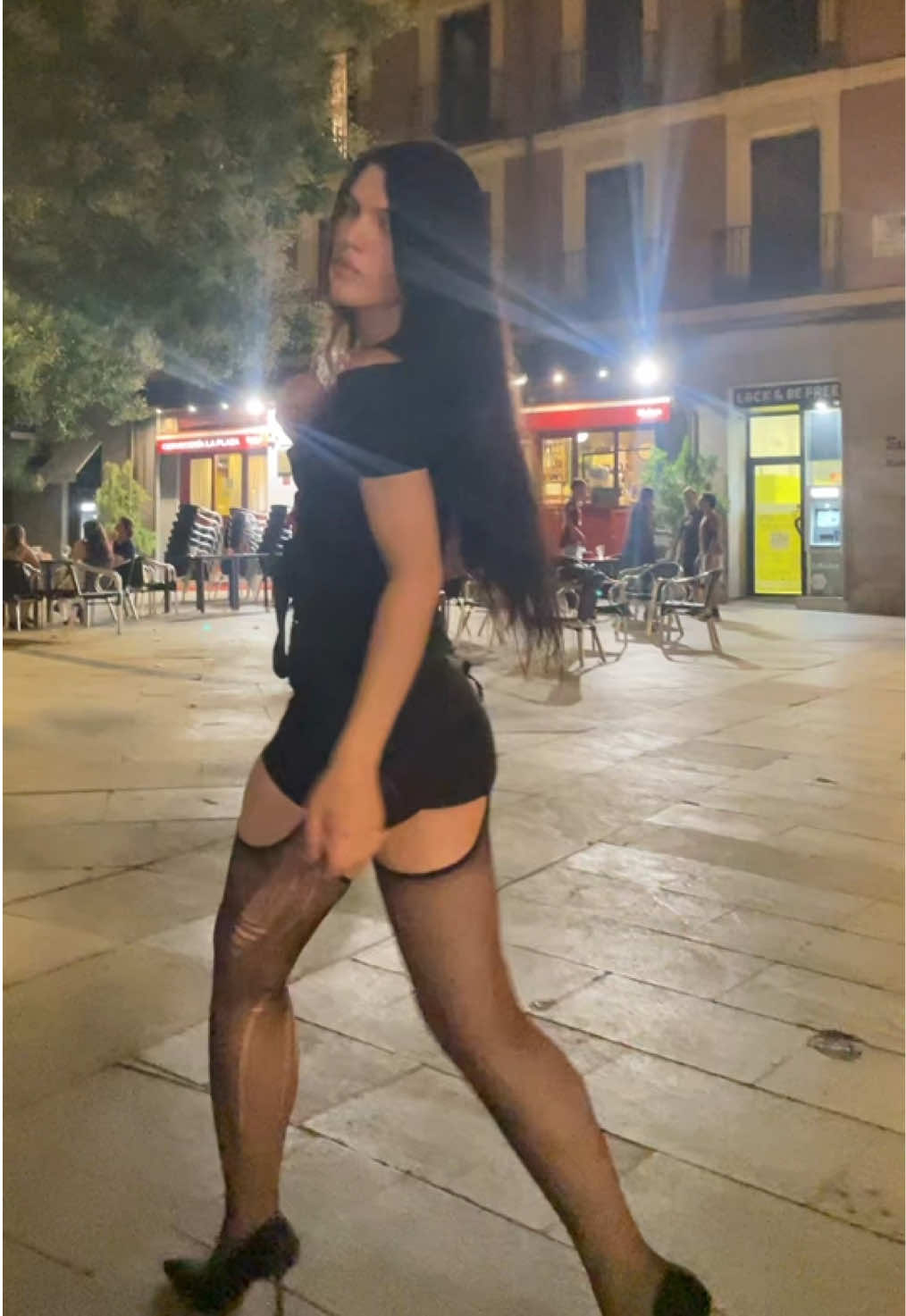 @Rubí