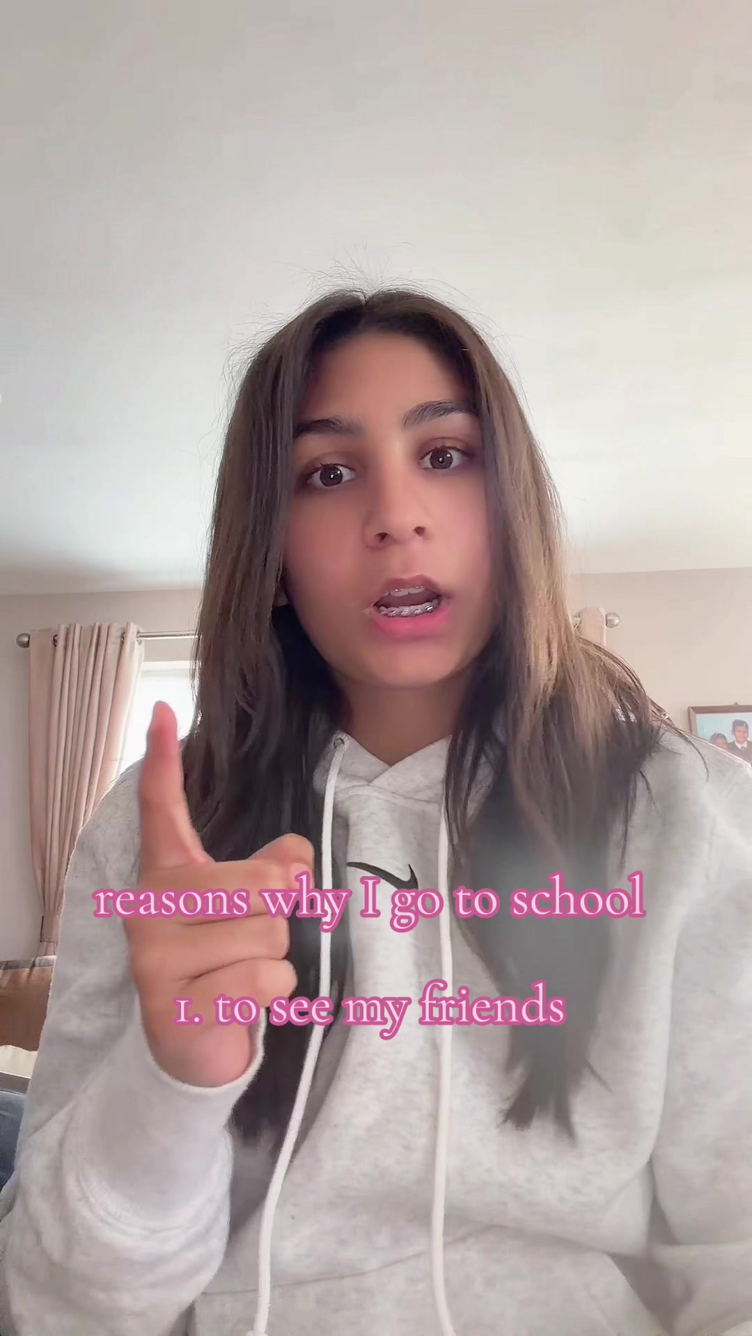 @𝐹𝒶𝓁𝒶𝓀.𝓂