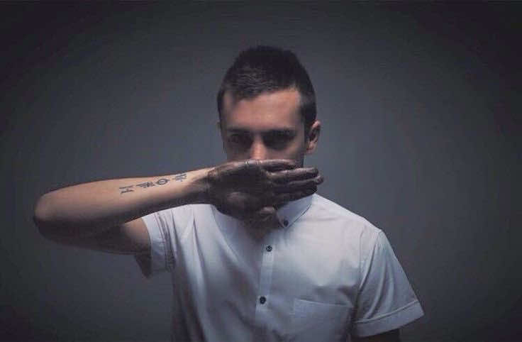@jas 🦇 |-/