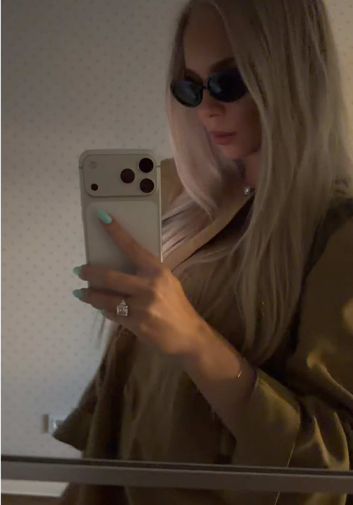 @blondinkamayaa