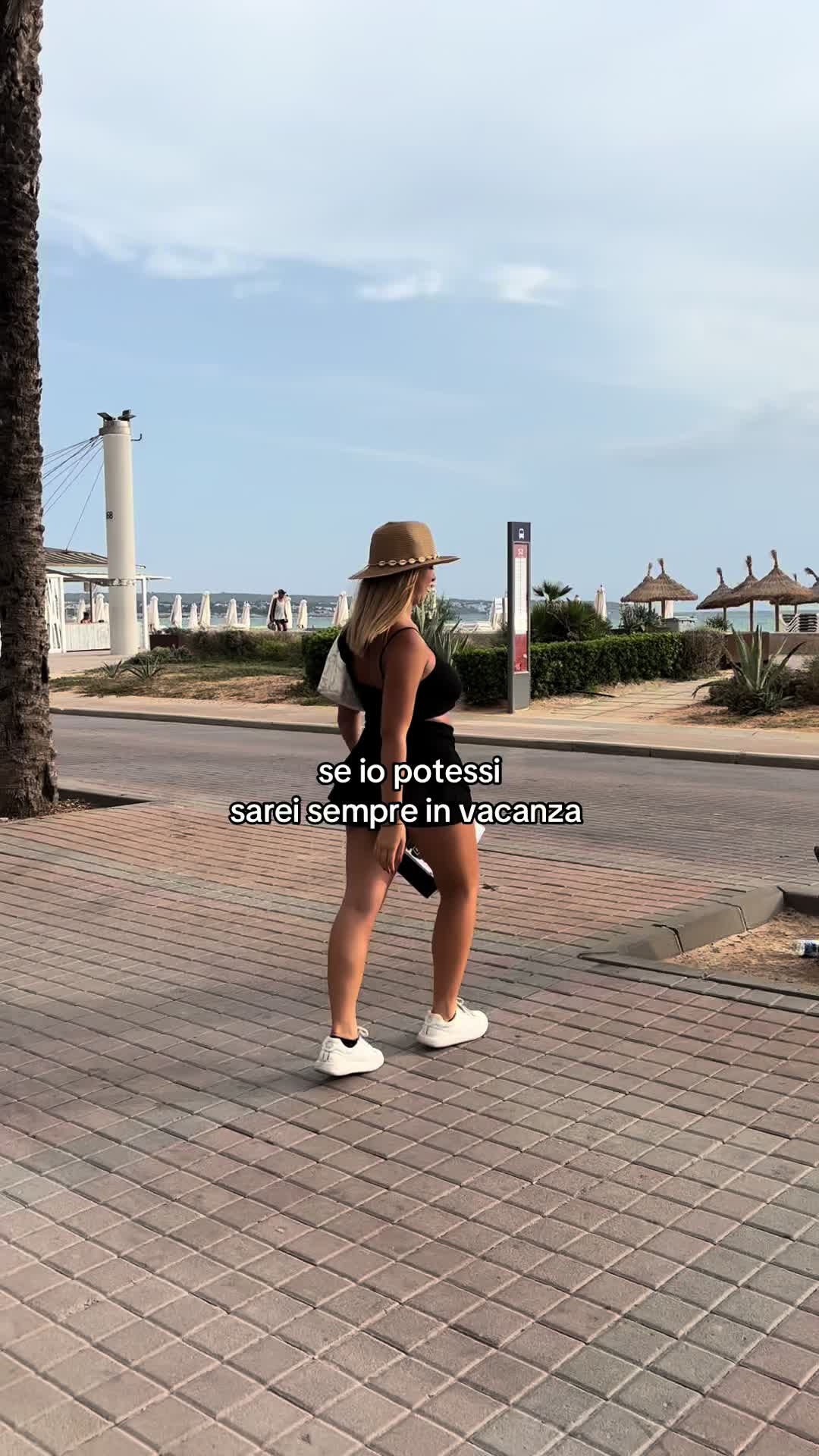 @_carlotta._