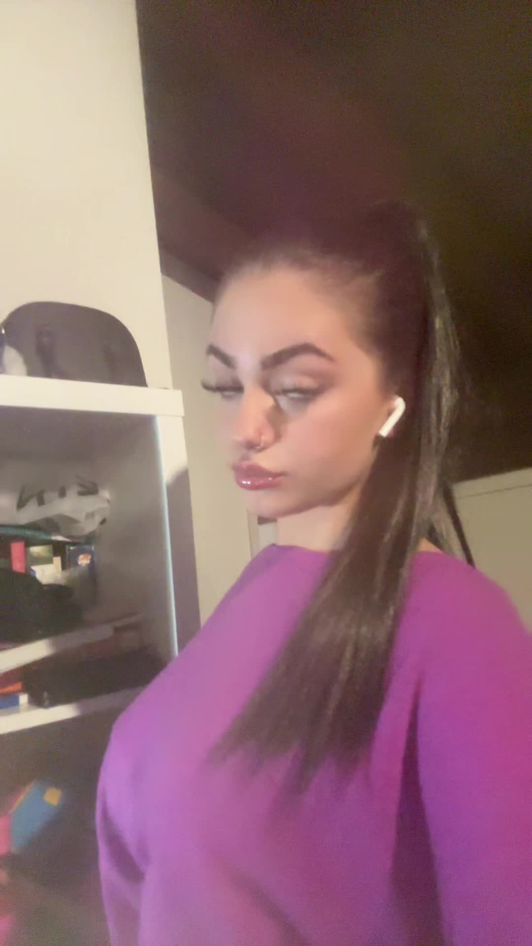 @𝒪𝓉𝓉𝒶𝓋𝒾𝒶🍒