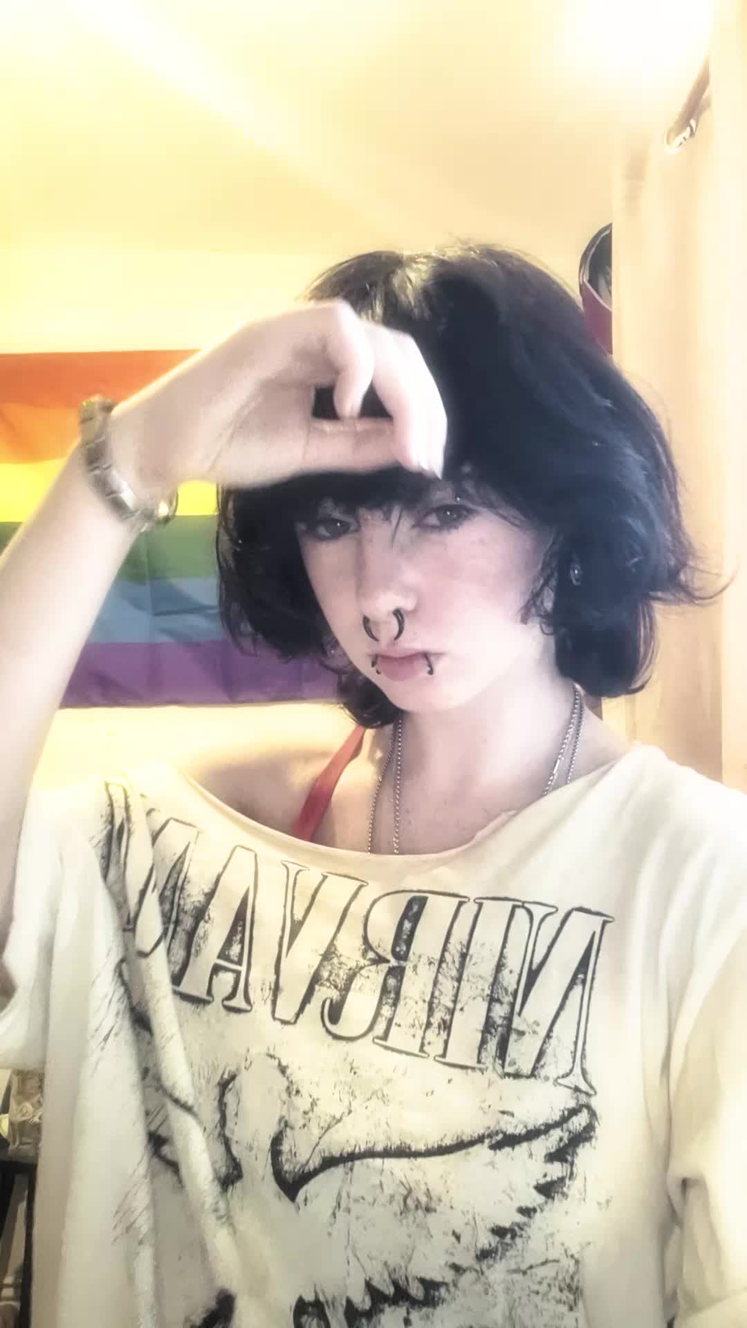 @Nevaeh..🥀