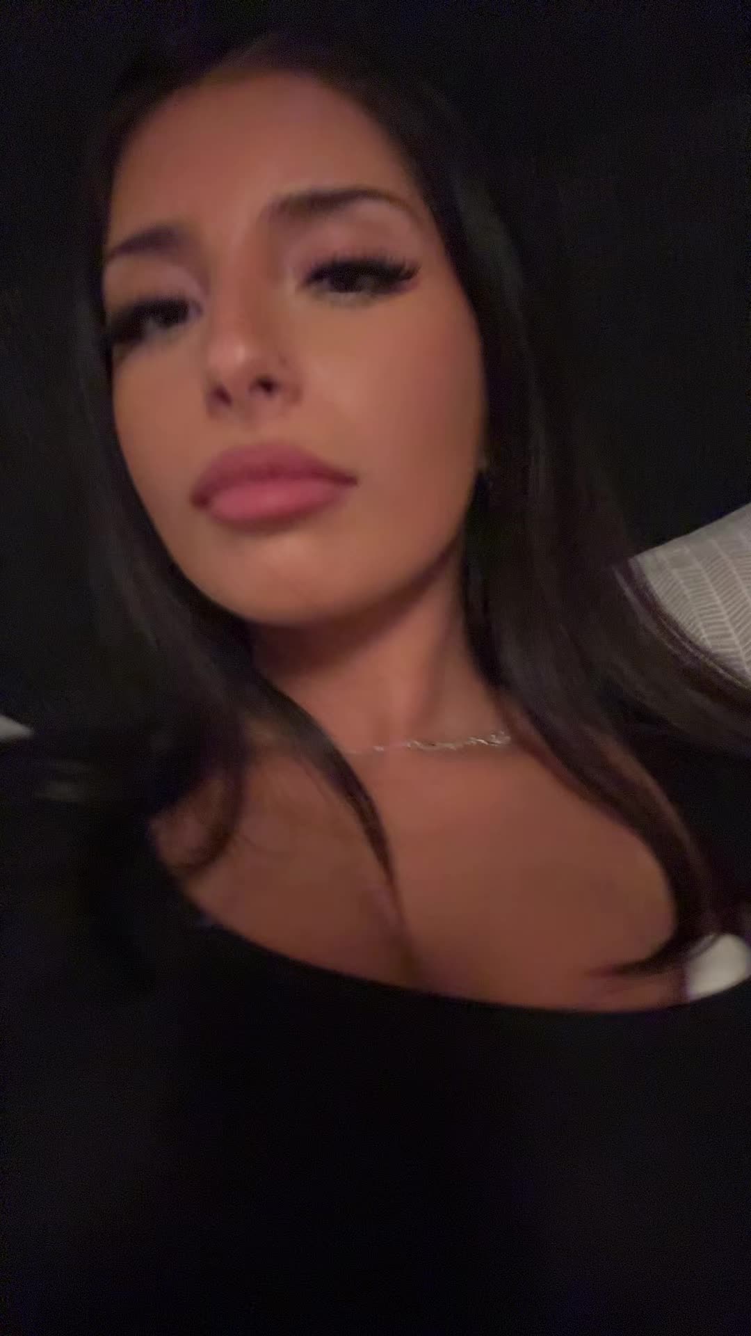 @elina