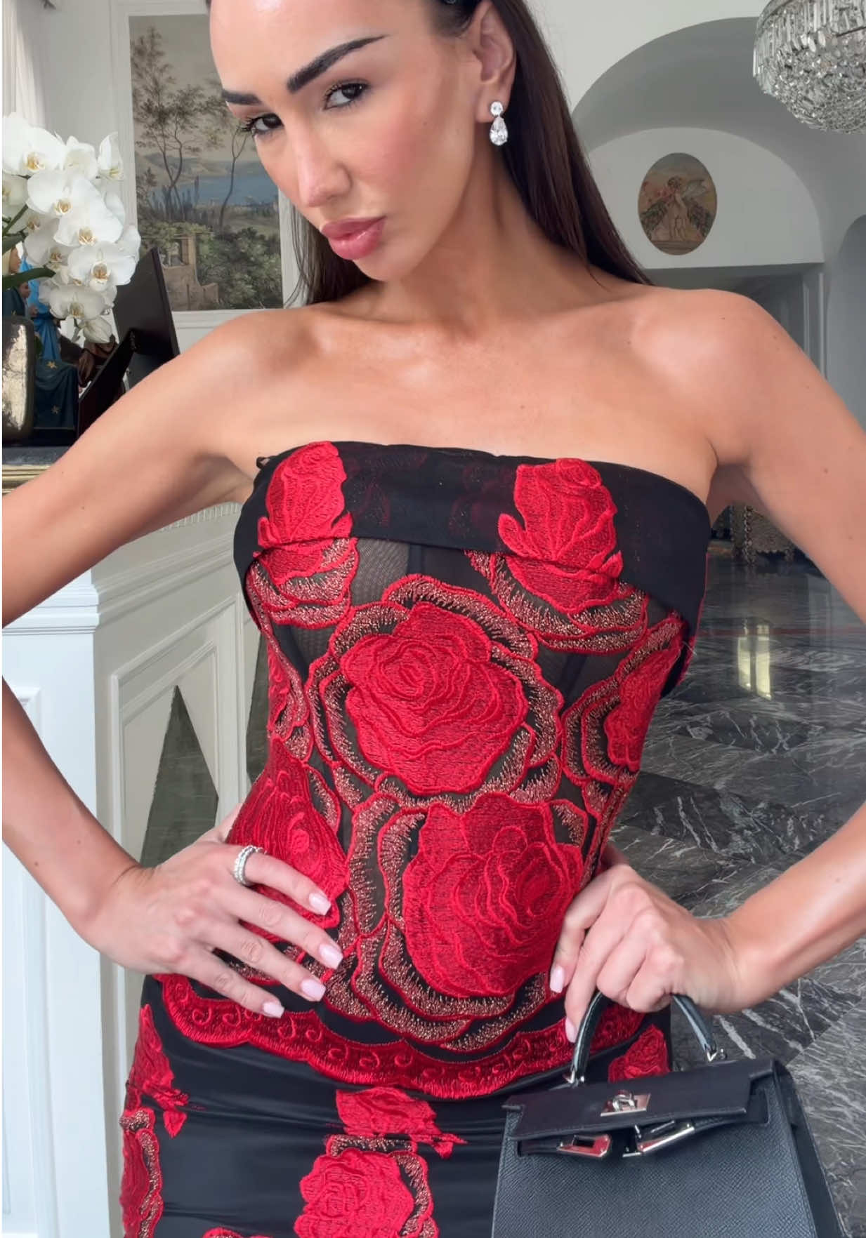 @emilyrosejonesx