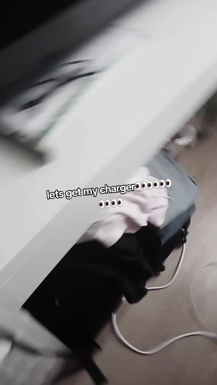 @ฅ^>⩊<^ฅ